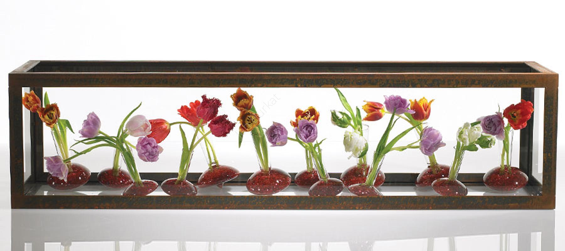 Metal decoration with glass 6188